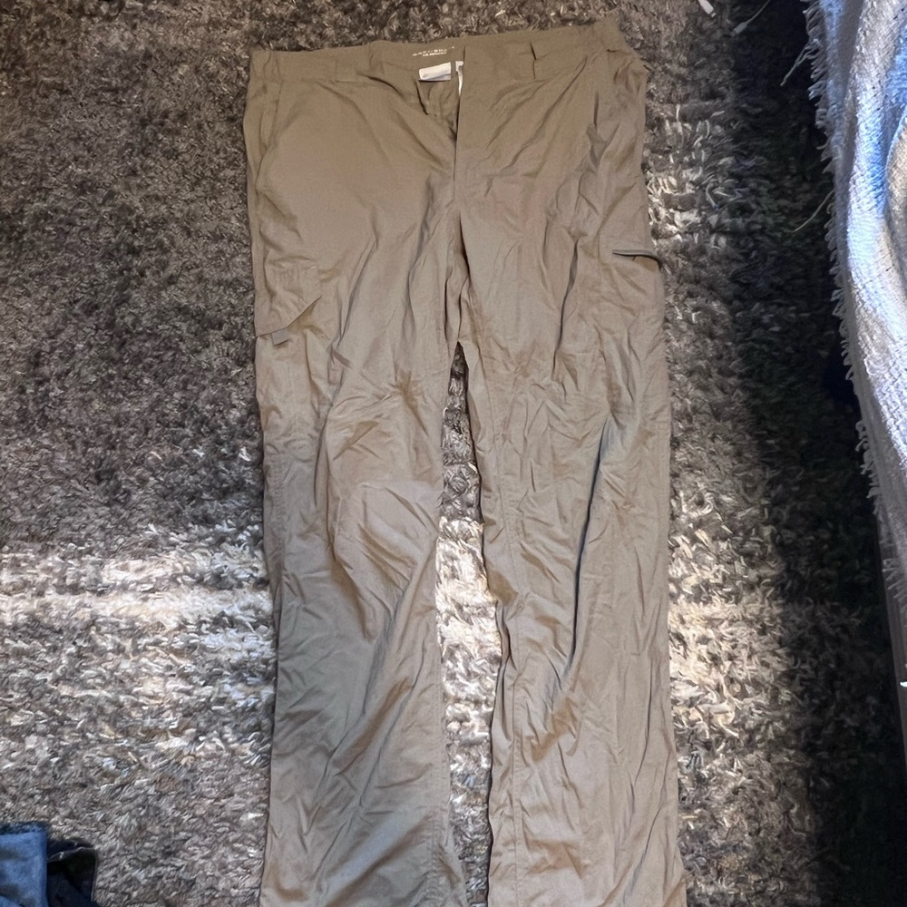 columbia men’s hiking cargo pants
